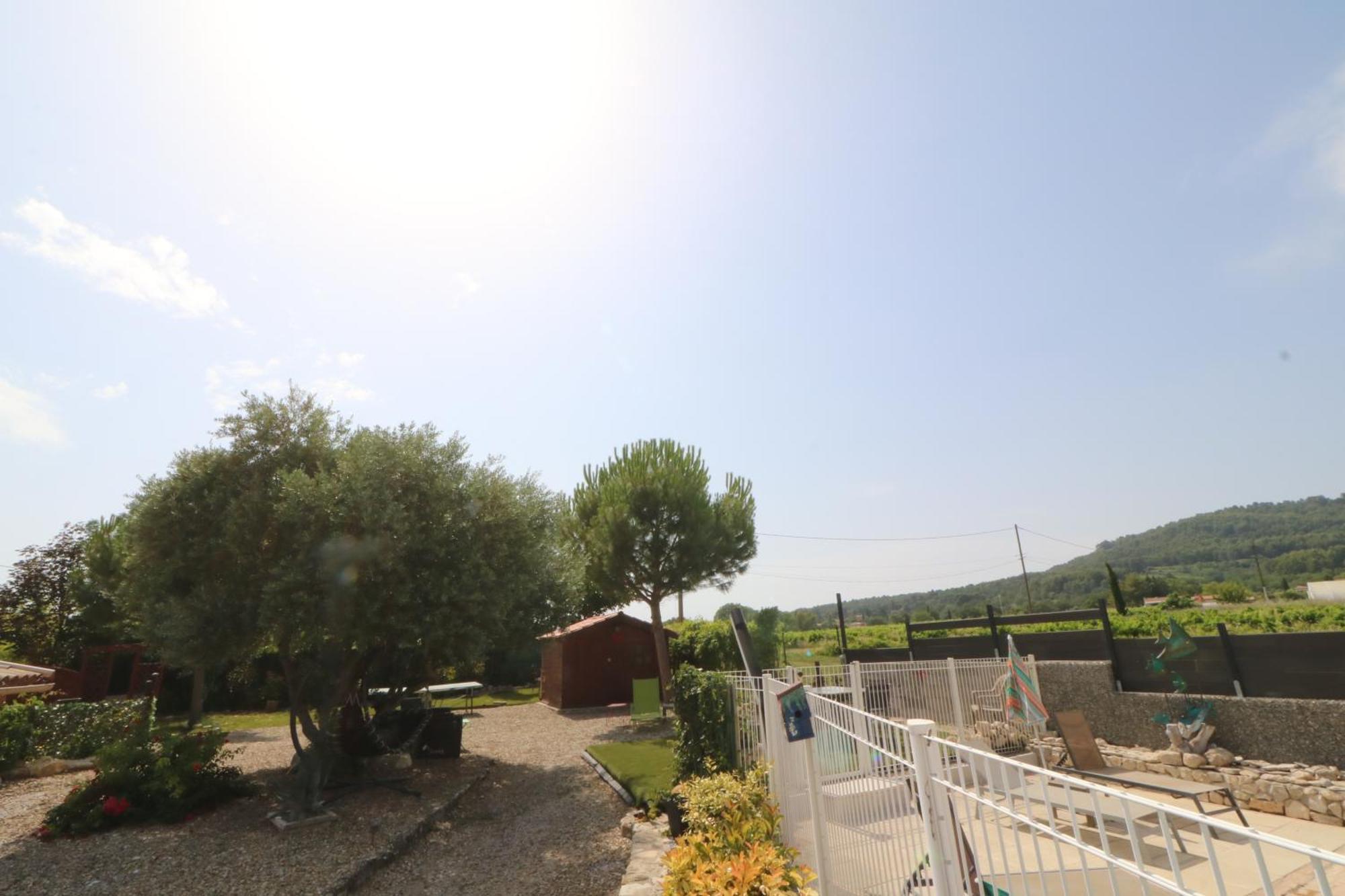 Gite De Charme Avec Piscine Dans Le Luberon Au Domaine Artemiss Villa Apt Buitenkant foto