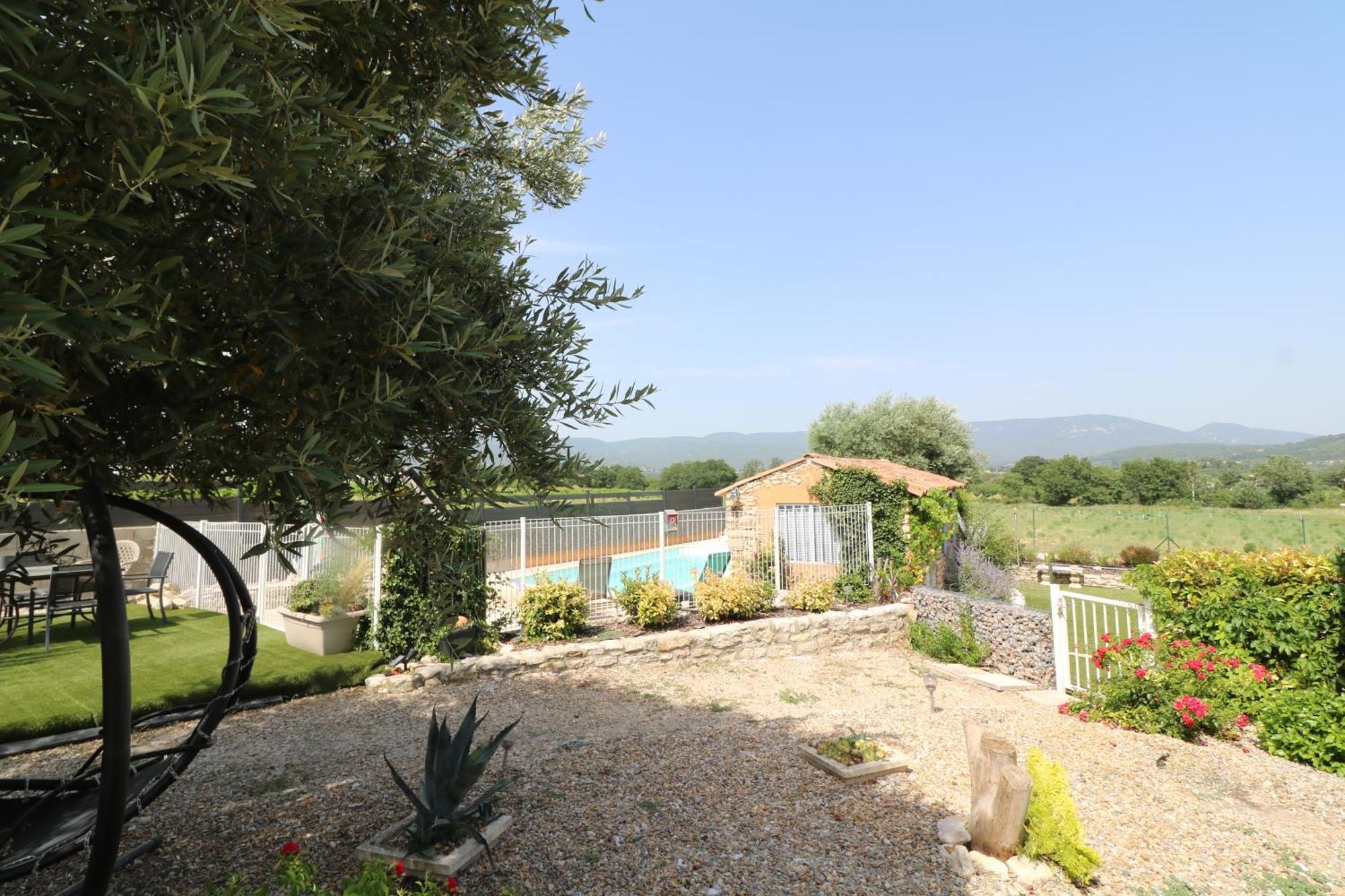 Gite De Charme Avec Piscine Dans Le Luberon Au Domaine Artemiss Villa Apt Buitenkant foto