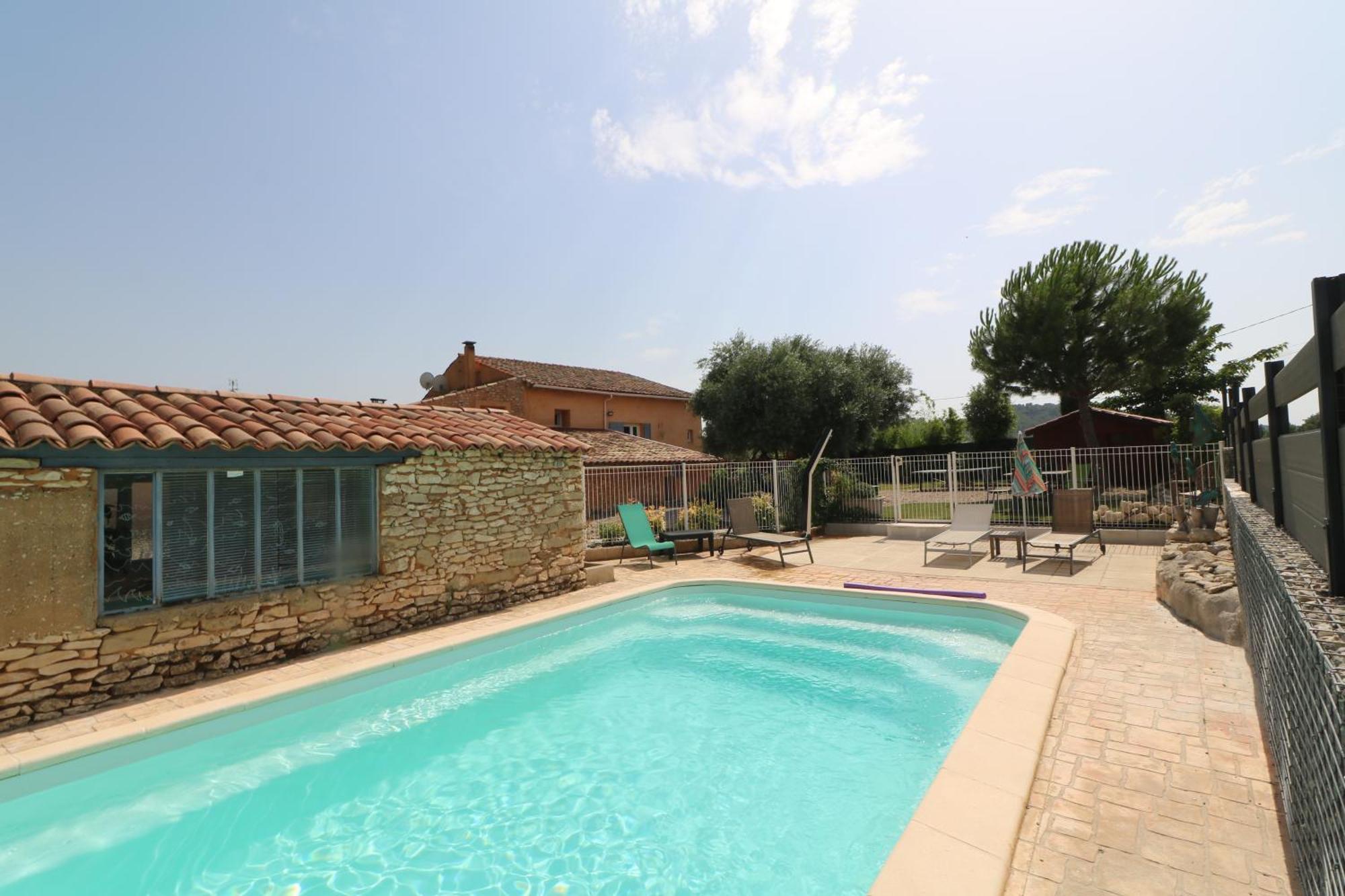 Gite De Charme Avec Piscine Dans Le Luberon Au Domaine Artemiss Villa Apt Buitenkant foto