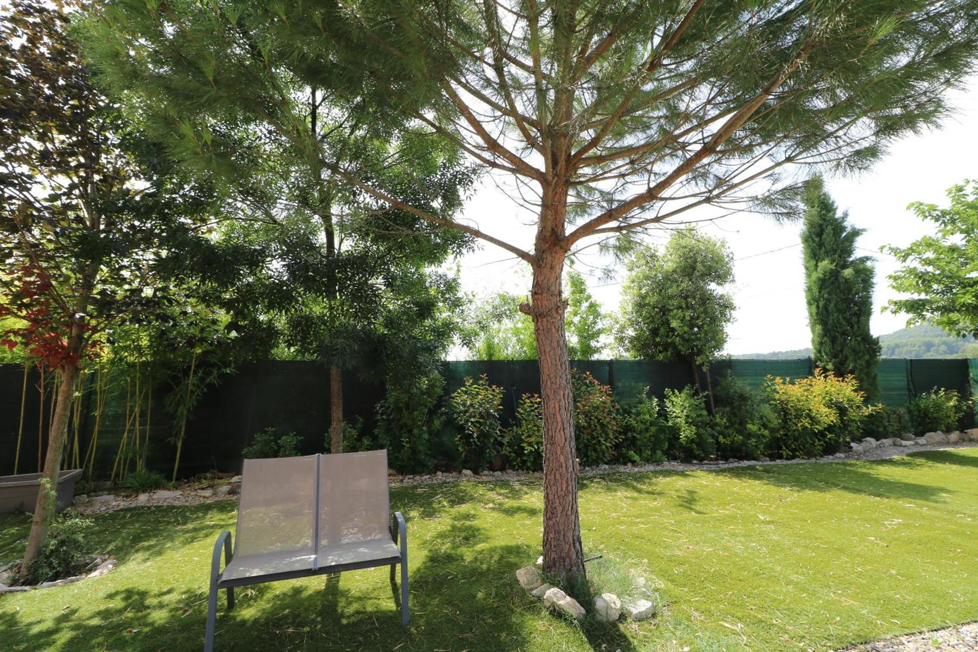 Gite De Charme Avec Piscine Dans Le Luberon Au Domaine Artemiss Villa Apt Buitenkant foto